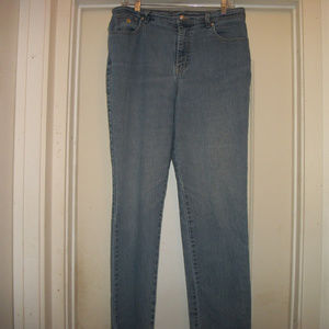 MOM JEANS RETRO GLORIA VANDERBUILT JEANS 12